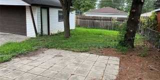 4696 Roosevelt Boulevard Gallery 27