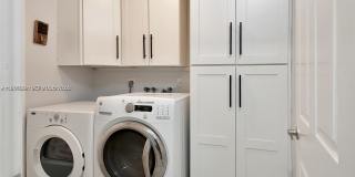 1800 Water Ridge Dr Gallery 12