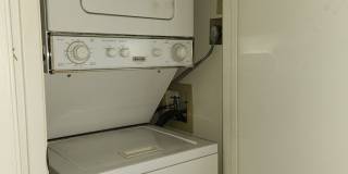 CUTE 2ND FLOOR  1 BEDROOM CONDO W/ LOFT Gallery 14