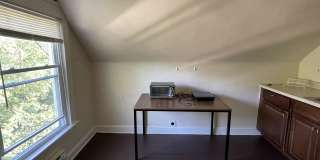 2249 Bellfield Ave. - 3rd FL Gallery 8