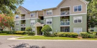 The Villas of Timberlin Park. Southside Condo 2BR Gallery 3