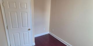 4 Bed/1.5 Bath Steps from Temple University Gallery 10