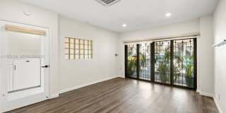 9002 SW 62nd Ter Gallery 18