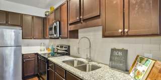 755 North Apartments Gallery 2