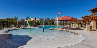 BEAUTIFUL 4-bedroom 2-bathroom home! !!HALF OFF 1ST MONTH!! Gallery 21