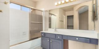 819 W KYLE Court Gallery 25