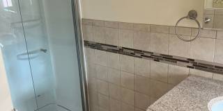 2206 Sarah Street Gallery 19