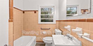 221 Lawson Road Gallery 12