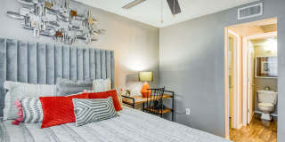 The Madrid Gallery 37