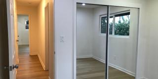GLENOAKS Gallery 29