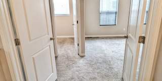 Three Bedroom Townhome Gallery 23