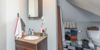 Charming 6BR/3BA Home Near UK Gallery 6