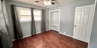 Amazing 4/2.5 in Prime Location! Minutes from Texas Tech and Hospitals! Gallery 33