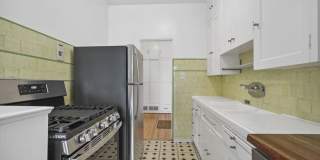 201 S Poinsettia Place unit: C Gallery 17