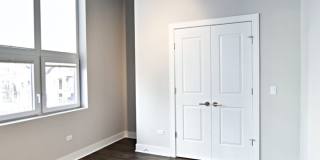 3833 N Broadway Gallery 349