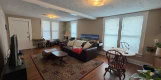3bed/1bath Home Available Just Steps Away From Norman's Campus Corner!! Gallery 6