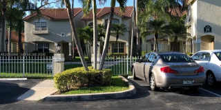 10813 NW 3rd Ct Gallery 2
