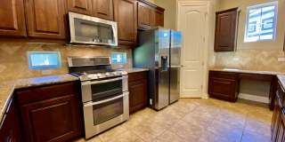 3 Bedroom 2.5 Bathroom Detached Condo in South Austin!! Gallery 10