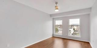 24 Iron Forge Square 24 Gallery 8