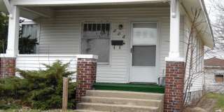 806 N. Brookfield Gallery 1