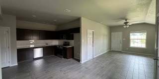1616 Indian Trail Gallery 8