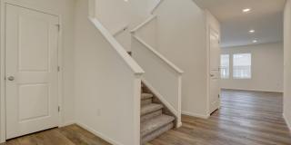Available for move-in on 05/15/26- 3bed/2.5bath in Aurora! Gallery 4