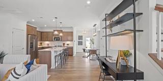 Room in 3 Bedroom Home at Leading St Gallery 20