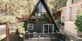 Fully Furnished Modern Mountain Cabin in Wrightwood 2 bedroom 1 bath Gallery 1