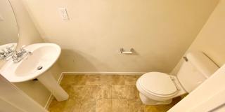 Spacious 3-Bedroom Townhome with Community Pool Gallery 9
