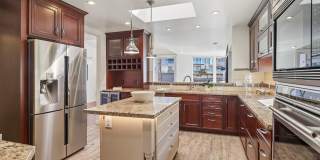 La Jolla Home with Ocean Views! Solar and AC Gallery 16