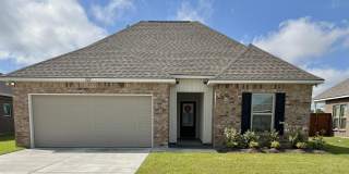 222 Weaver Way Gallery 1