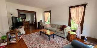 Charming Four Bedroom Home on SE Side! Gallery 51