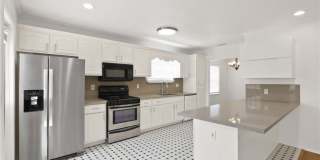 4232 Walnut Gallery 6