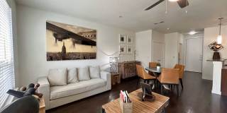 1800 Broadway Gallery 17