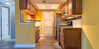 Updated 2-bedroom, 2-bath condo in Aurora! Gallery 1