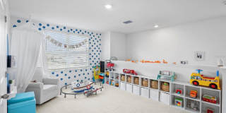 17682 Northlake Grove Drive Gallery 8