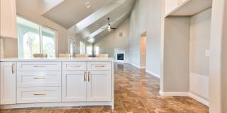 880 La Terraza Blvd, Unit 1 Gallery 6