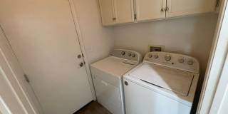 3br/2ba Home on corner lot Gallery 21