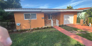 828 El Rado St Gallery 1