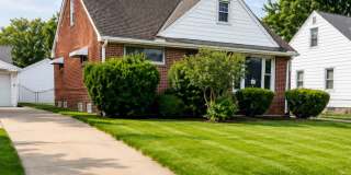 Charming 3BR Rental with Extra Living Space in Basement Gallery 14