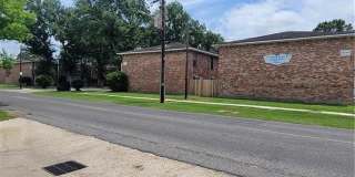 839 E BOYD Drive Gallery 22