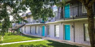 La Plaza Gallery 25