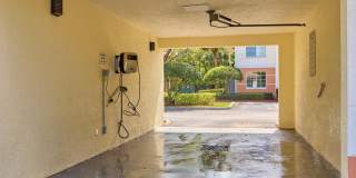 9112 Myrtlewood Circle W Gallery 28