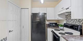 627 East Mowry Court Gallery 21