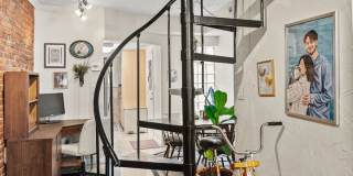 Charming Row Home | 2 Bed | 1 Bath | 950 Sf | Fenced Backyard | 2 Surface Parking Spaces Gallery 6