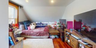 18 Nashua St. Gallery 8
