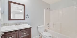 Well Maintained Duplex in Lehigh with 1 Car Garage! Gallery 16