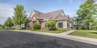 Randall Highlands Apartment Homes Gallery 13