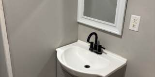 4 bedroom House On Lasalle St! Gallery 12