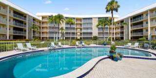 3000 Gulf Shore Blvd N unit: 207 Gallery 6